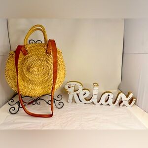 🌸STRAW TOTe pre-owned Bag with Brown Handles